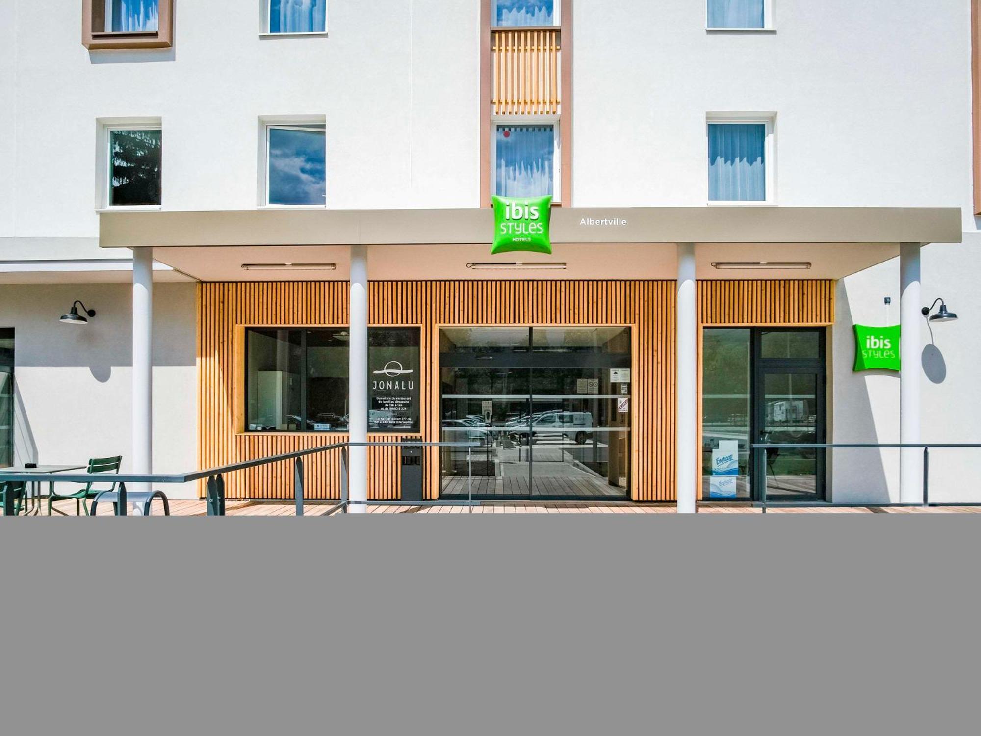 Ibis Styles Албервил Екстериор снимка