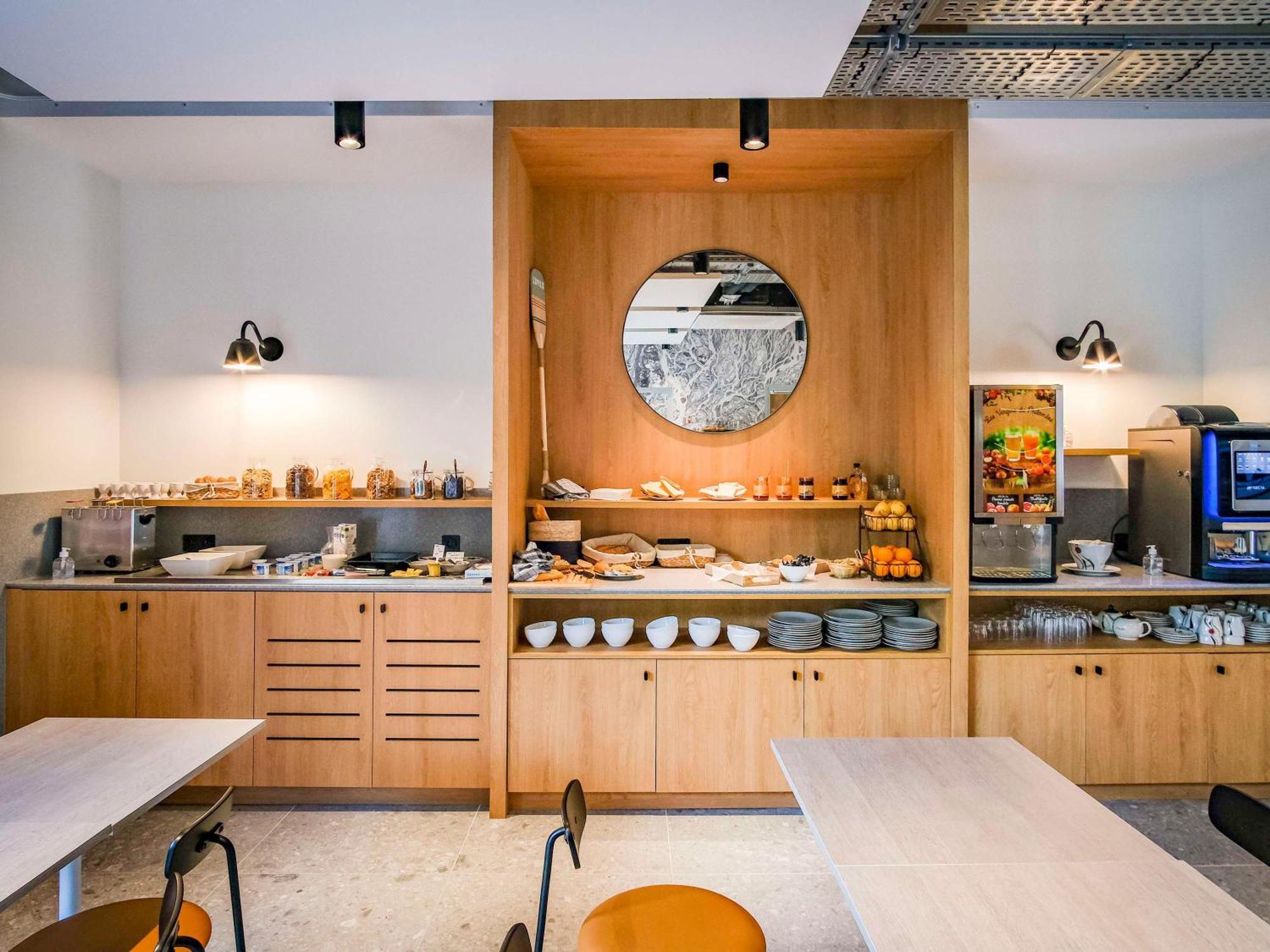 Ibis Styles Албервил Екстериор снимка